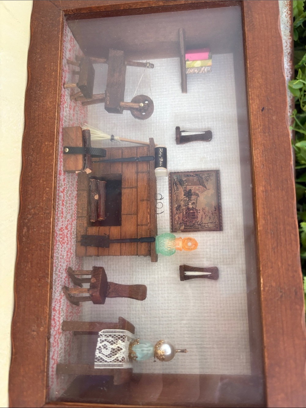 Vintage Wood Shadowbox Diorama Living Room Fireplace Scene 1970s Folk Art - Picture 7 of 7